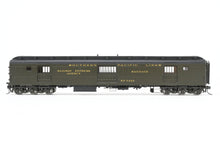 Load image into Gallery viewer, HO NEW Brass TCY - The Coach Yard SP - Southern Pacific HW Horse-Baggage Class 70-BH-3 FP #7226
