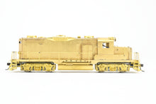 Load image into Gallery viewer, HO Brass Oriental Limited Various Roads EMD GP20 2000 HP Low Hood w/Dynamic Brake

