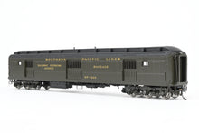 Load image into Gallery viewer, HO NEW Brass TCY - The Coach Yard SP - Southern Pacific HW Horse-Baggage Class 70-BH-3 FP #7226
