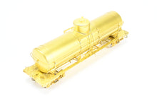 Load image into Gallery viewer, HO Brass OMI - Overland Models, Inc. Various Roads UTLX - Union Tank Lines 10,000 Gallon Tank Car
