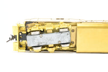Load image into Gallery viewer, HO Brass Oriental Limited Various Roads EMD GP20 2000 HP Low Hood w/Dynamic Brake

