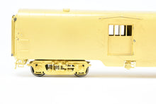 Load image into Gallery viewer, HO Brass A. W. Enterprises GN - Great Northern Streamlined Baggage Car #270-272
