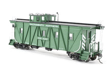 Load image into Gallery viewer, HO NEW Brass NBL - North Bank Line SN - Sacramento Northern Caboose #1632 Square End FP Green
