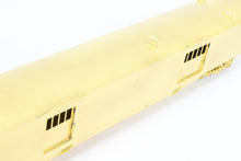 Load image into Gallery viewer, HO Brass A. W. Enterprises GN - Great Northern Streamlined Baggage Car #270-272

