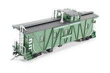 Load image into Gallery viewer, HO NEW Brass NBL - North Bank Line SN - Sacramento Northern Caboose #1632 Square End FP Green
