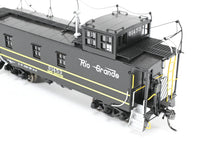 Load image into Gallery viewer, HO Brass CON The Joint Line Co. D&amp;RGW - Denver &amp; Rio Grande Original Riveted Steel Caboose Limited Edition FP No. 01453 w/Antenna

