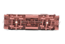 Load image into Gallery viewer, HO Brass Pecos River Brass ATSF - Santa Fe Wood Caboose 1930's Version CP No. 1423
