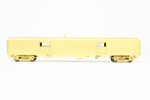 HO Brass A. W. Enterprises GN - Great Northern Streamlined Baggage Car #266-267