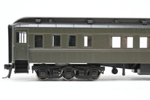 Load image into Gallery viewer, HO Brass Soho Various Roads Pullman &quot;Walter Reed&quot; 14-Section HW Sleeper CP D&amp;RGW - Denver &amp; Rio Grande Western &quot;Alpine Clover&quot;
