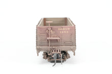 Load image into Gallery viewer, HOn3 Blackstone Models D&amp;RGW - Denver &amp; Rio Grande Western High Side Gondola Flying Grande Herald No. 1258, Weathered
