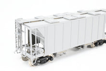 Load image into Gallery viewer, HO Brass Sunset Models ACF Models SSW - Cotton Belt AC&amp;F 70-Ton Covered Hopper CP #57567 LETTERING ISSUES
