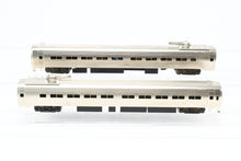 Load image into Gallery viewer, HO Brass Gem Models PC - Penn Central/Amtrak Budd &quot;Metroliner&quot; 2-Car Set (1 Powered/1 Dummy) Factory Plated, Unlettered
