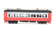 Load image into Gallery viewer, HO Brass Soho CA&amp;E - Chicago Aurora &amp; Elgin #12 Coach Interurban CP Not lettered
