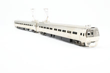 Load image into Gallery viewer, HO Brass Gem Models PC - Penn Central/Amtrak Budd &quot;Metroliner&quot; 2-Car Set (1 Powered/1 Dummy) Factory Plated, Unlettered
