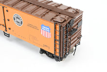Load image into Gallery viewer, HO Brass CIL - Challenger Imports PFE - Pacific Fruit Express R-40-25 Refrigerator Car FP #2117
