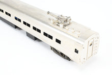 Load image into Gallery viewer, HO Brass Gem Models PC - Penn Central/Amtrak Budd &quot;Metroliner&quot; 2-Car Set (1 Powered/1 Dummy) Factory Plated, Unlettered
