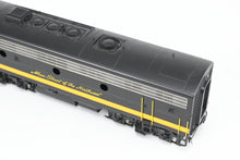 Load image into Gallery viewer, HO Brass Oriental Limited NP - Northern Pacific EMD F9A/F9B/F3B Set FP Freight Scheme

