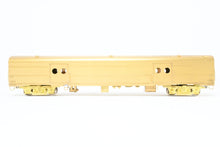Load image into Gallery viewer, HO Brass Soho MILW - Milwaukee Road #1317 Baggage
