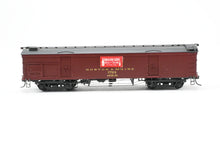 Load image into Gallery viewer, HO Resin Funaro &amp; Camerlengo B&amp;M – Boston &amp; Maine 50’ Wood Milk Car Custom Built &amp; Painted No. 1724 Brookside Milk &amp; Cream REBOXX
