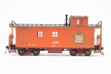 Load image into Gallery viewer, HO TrueLine Trains CV – Central Vermont Wood Offset Cupola Caboose Factory Finished No. 4001 w/ Light Weathering REBOXX
