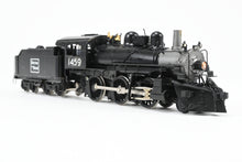 Load image into Gallery viewer, HO Brass PFM - Samhongsa B&amp;M - Boston &amp; Maine 2-6-0 B-15 CP No. 1459 W/Snowplow Pilot RUNS ITERMITTENTLY
