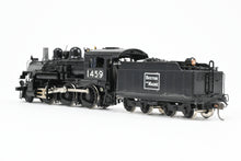 Load image into Gallery viewer, HO Brass PFM - Samhongsa B&amp;M - Boston &amp; Maine 2-6-0 B-15 CP No. 1459 W/Snowplow Pilot RUNS ITERMITTENTLY
