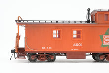 Load image into Gallery viewer, HO TrueLine Trains CV – Central Vermont Wood Offset Cupola Caboose Factory Finished No. 4001 w/ Light Weathering REBOXX
