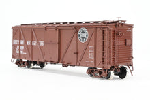 Load image into Gallery viewer, HO Brass CIL - Challenger Imports SP - Southern Pacific Class B-50-15 OB Wood Sheathed w/Hutchins Roof Box Car FP #32240
