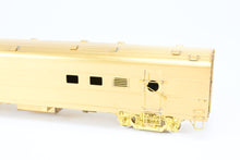 Load image into Gallery viewer, HO Brass Soho MILW - Milwaukee Road #1208 Baggage-RPO
