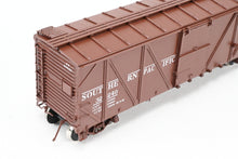 Load image into Gallery viewer, HO Brass CIL - Challenger Imports SP - Southern Pacific Class B-50-15 OB Wood Sheathed w/Hutchins Roof Box Car FP #32240

