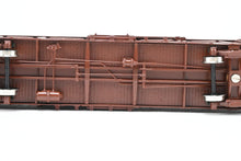 Load image into Gallery viewer, HO Brass CIL - Challenger Imports SP - Southern Pacific Class B-50-15 OB Wood Sheathed w/Hutchins Roof Box Car FP #32240
