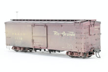 Load image into Gallery viewer, HOn3 Blackstone Models D&amp;RGW - Denver &amp; Rio Grande Western 30&#39; Box Car Flying Grande Herald No. 3426 RENUMBERED &amp; WEATHERED
