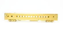 Load image into Gallery viewer, HO Brass Oriental Limited GN - Great Northern LW 1221-1226 Coach

