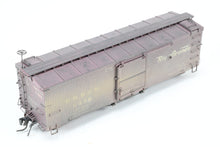 Load image into Gallery viewer, HOn3 Blackstone Models D&amp;RGW - Denver &amp; Rio Grande Western 30&#39; Box Car Flying Grande Herald No. 3426 RENUMBERED &amp; WEATHERED
