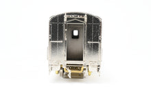 Load image into Gallery viewer, HO Brass Cascade Models AT&amp;SF - Santa Fe ACF Palm Series 11 Bedroom Sleeper With Skirts

