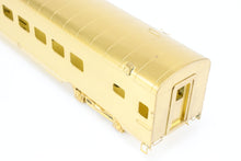 Load image into Gallery viewer, HO Brass Oriental Limited GN - Great Northern LW 1221-1226 Coach
