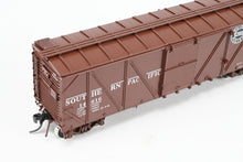 Load image into Gallery viewer, HO Brass CIL - Challenger Imports SP - Southern Pacific Class B-50-15 OB Wood Sheathed w/Murphy Roof FP #14616
