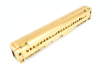 Load image into Gallery viewer, HO Brass Oriental Limited GN - Great Northern Modernized Heavyweight First Class Coach 950-961 1935 Empire Builder
