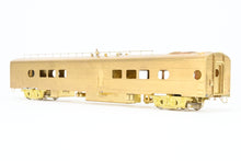 Load image into Gallery viewer, HO Brass Soho MILW - Milwaukee Road #162 Tap-Lounge
