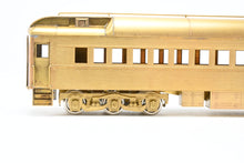 Load image into Gallery viewer, HO Brass Oriental Limited GN - Great Northern Modernized Heavyweight First Class Coach 950-961 1935 Empire Builder
