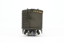 Load image into Gallery viewer, HO Brass CIL - Challenger Imports PFE - Pacific Fruit Express Refrigerator Car Earlier Version w/Wide Fascia Boards FP #557
