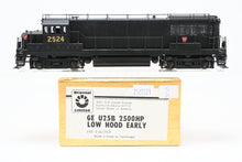 Load image into Gallery viewer, HO Brass Oriental Limited PR – Pennsylvania Railroad GE U25B 2500 HP Low Hood (Early) w/ Trainphone Antennae FP
