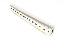 Load image into Gallery viewer, HO Brass Cascade Models AT&amp;SF - Santa Fe ACF Regal Series 4-4-2 Sleeper Deskirted

