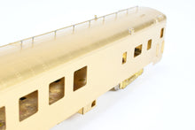 Load image into Gallery viewer, HO Brass Oriental Limited GN - Great Northern Streamlined &quot;Empire Builder&quot; Mountain Series Observation Less Skirts
