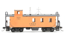 Load image into Gallery viewer, HO Brass Oriental Limited CB&amp;Q - Burlington Route NE-10 Caboose Modernized C/P 13500 MOW Scheme

