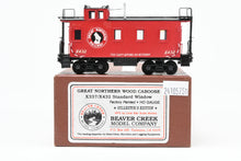 Load image into Gallery viewer, HO Brass Beaver Creek GN - Great Northern Wood Caboose X337/X432 Standard Window FP #X432 "Collector's Edition"

