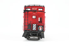 Load image into Gallery viewer, HO Brass CON Beaver Creek GN - Great Northern Wood Caboose X337/X432 Standard Window FP #X432 "Collector's Edition"
