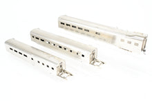 Load image into Gallery viewer, HO Brass CON Oriental Limited CB&amp;Q - Burlington Route Twin Cities Zephyr 7-Car Articulated Consist Set
