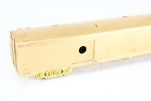 Load image into Gallery viewer, HO Brass The Palace Car Company MILW - Milwaukee Road Baggage #1330
