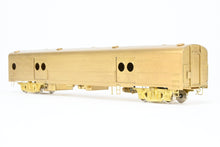 Load image into Gallery viewer, HO Brass The Palace Car Company MILW - Milwaukee Road Baggage #1331 w/Conductors Room Window
